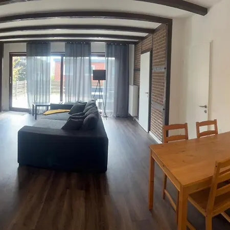 شقة Schoenes Mit Dachterrasse أولدنبورغ