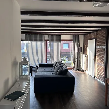 Schoenes Mit Dachterrasse شقة أولدنبورغ