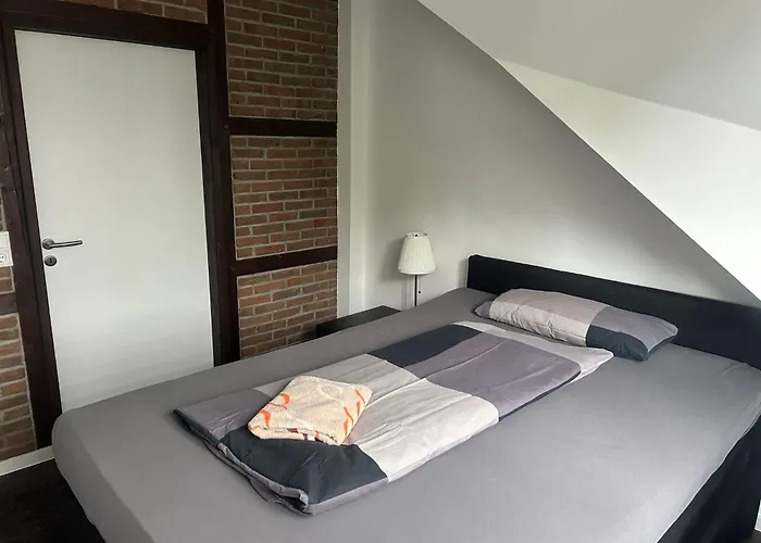 Schoenes Mit Dachterrasse Lejlighed Oldenburg